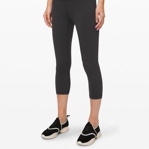Lululemon, mid-rise, cropped leggings